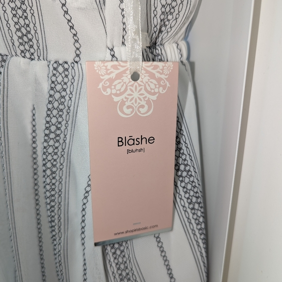 NWT BLASHE BLUHSH GORGEOUS DRESS SIZE SMALL - Picture 5 of 7